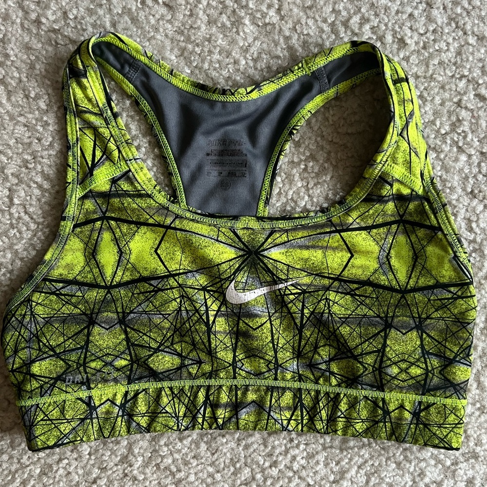 Nike Pro Dri-Fit Sports Bra